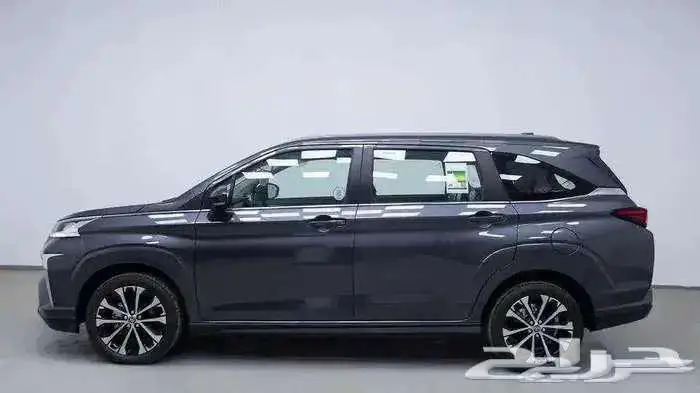 تويوتا فيلوز جي إل إكس 1.5 1