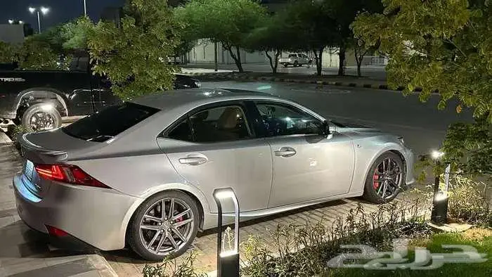 لكزس ارنوب رياضي 3