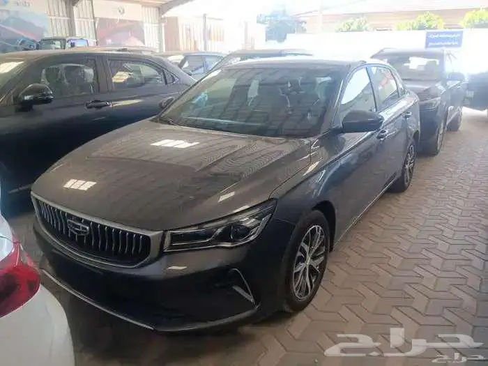 جيلي ام جراند نص الفل موديل 2026 4