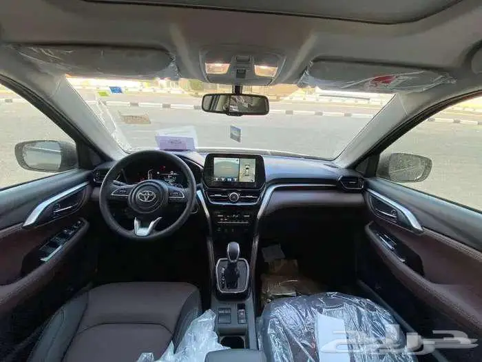 تويوتا اوربان كروزر 2026 كاش وبنوك 1