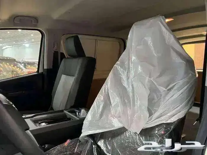 تويوتا باص هايص   بضاعه   ركاب   سقف عالي   جميع المقاسات 8