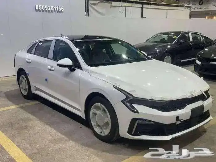 كيا K5 استاندر مطور فتحه بانوراما 2025 2