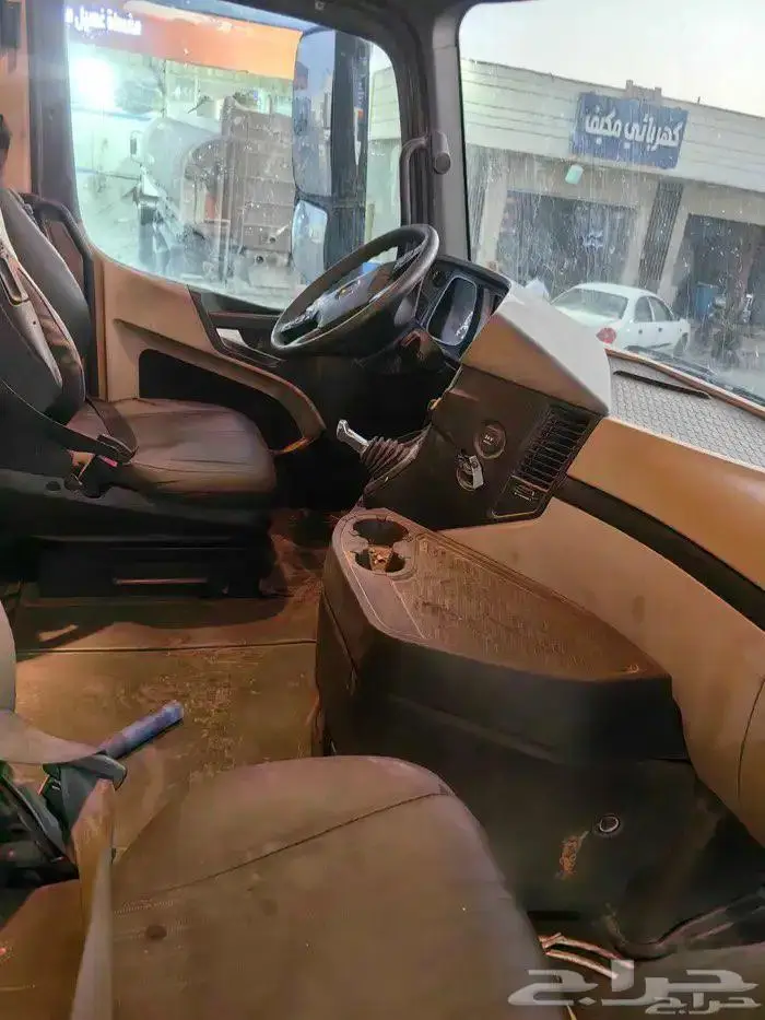 2 شاحنات اكتروس MP4 2016 4