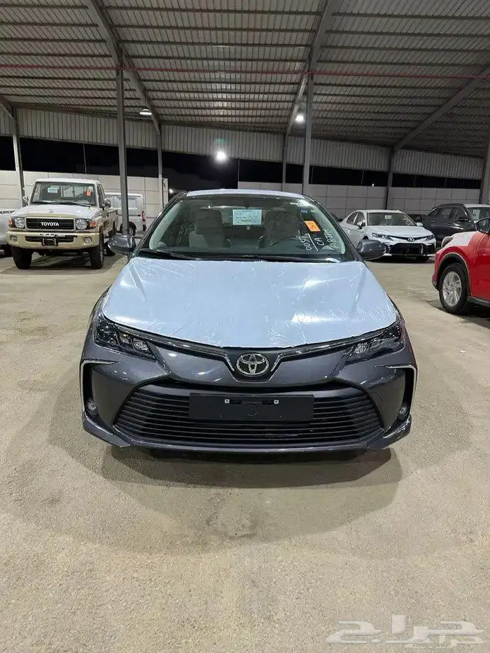 تويوتا كورولا XLI 2.0 طيس بنزين 2025 1