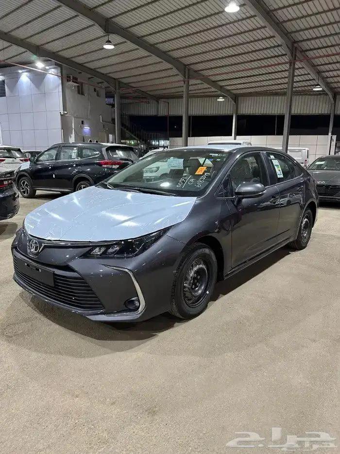 تويوتا كورولا XLI 2.0 طيس بنزين 2025 2