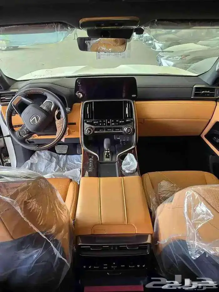 لكزس LX700 BH هايبرد سعودي موديل 2025 متوفر لدى الحسن 6