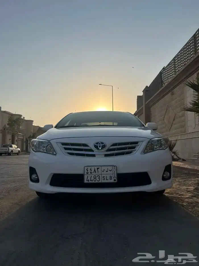 للبيع كرولا 2012 وكالة ممشى 60 الف 0