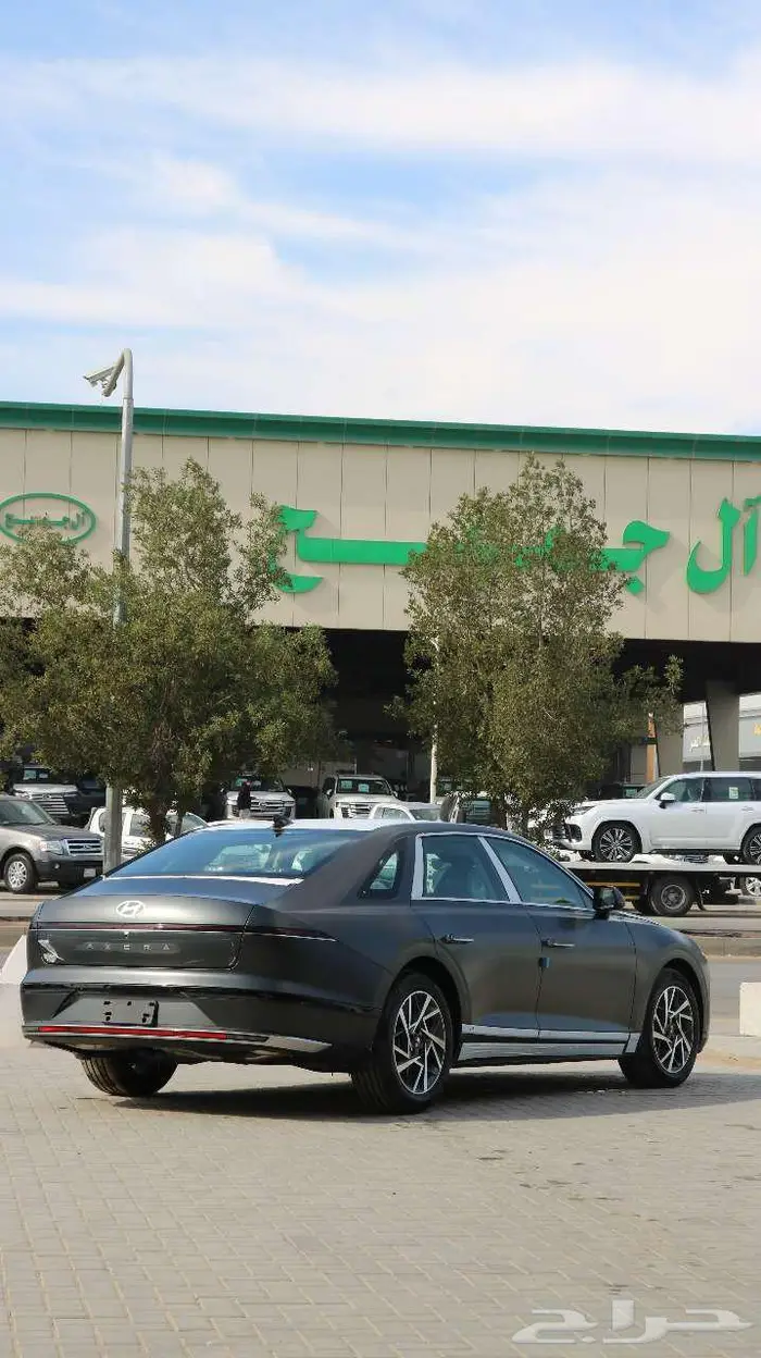 هيونداي ازيرا 2025  2026 كاش وتقسيط 12