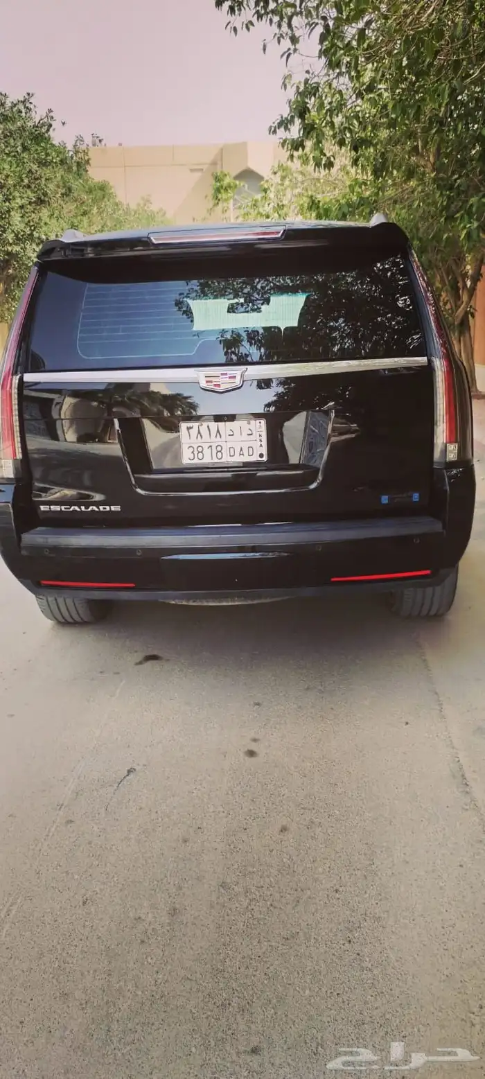 الفخامة الامريكية كاديلاك اسكاليد 2017 بريميوم 29