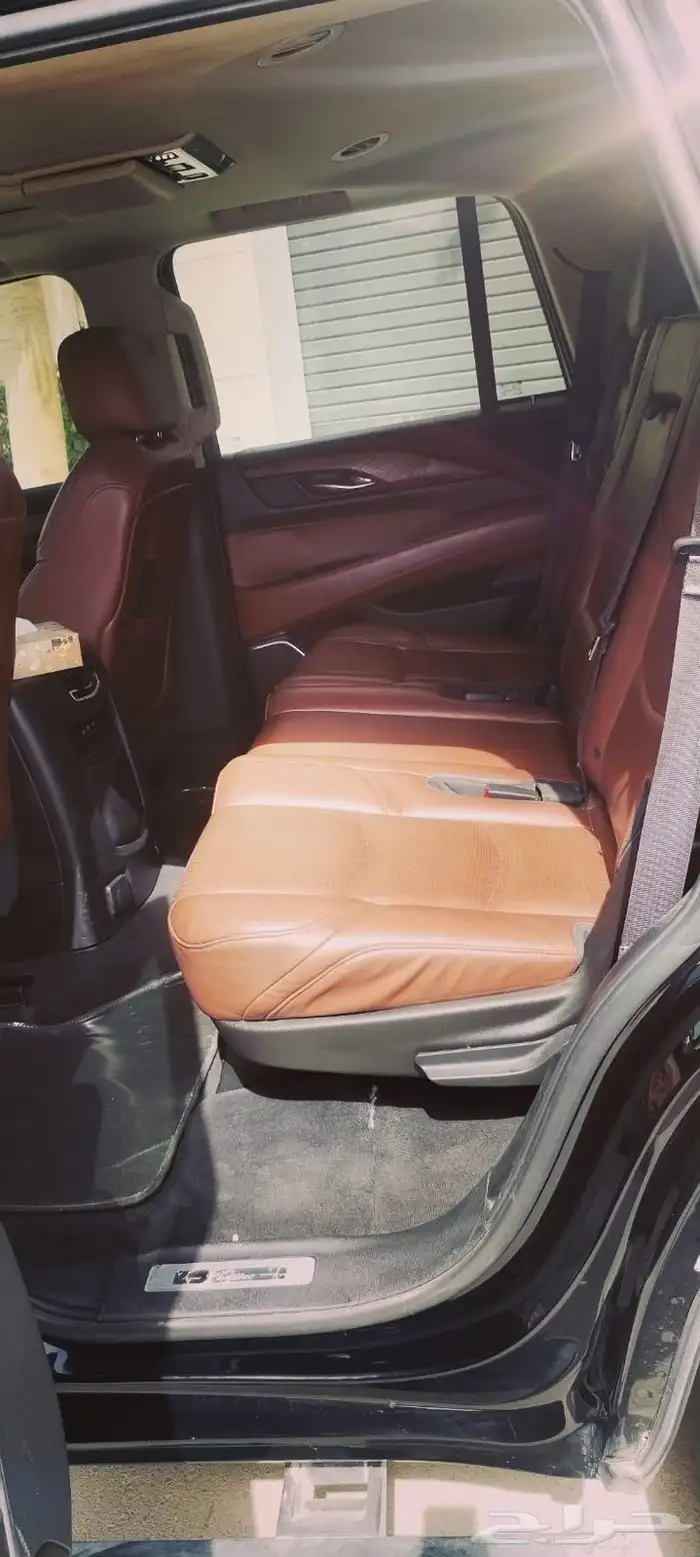 الفخامة الامريكية كاديلاك اسكاليد 2017 بريميوم 20