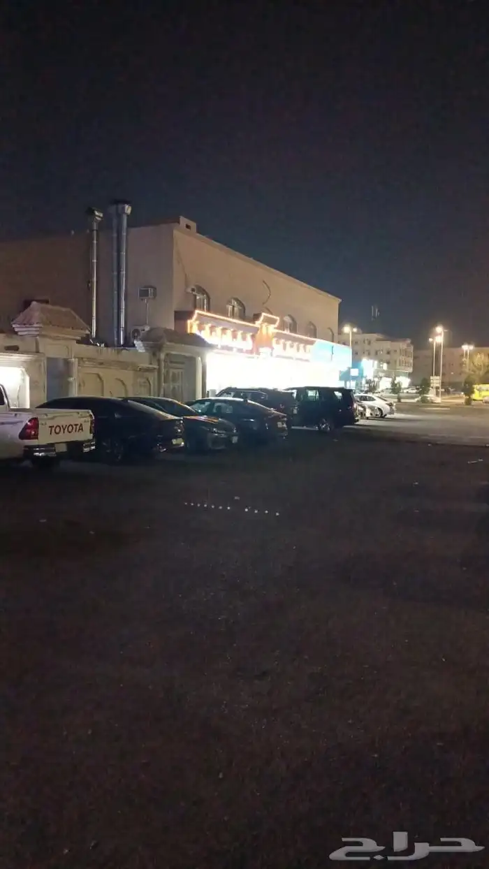 شقة من غرفتين وصاله للايجار عزاب فقط 0