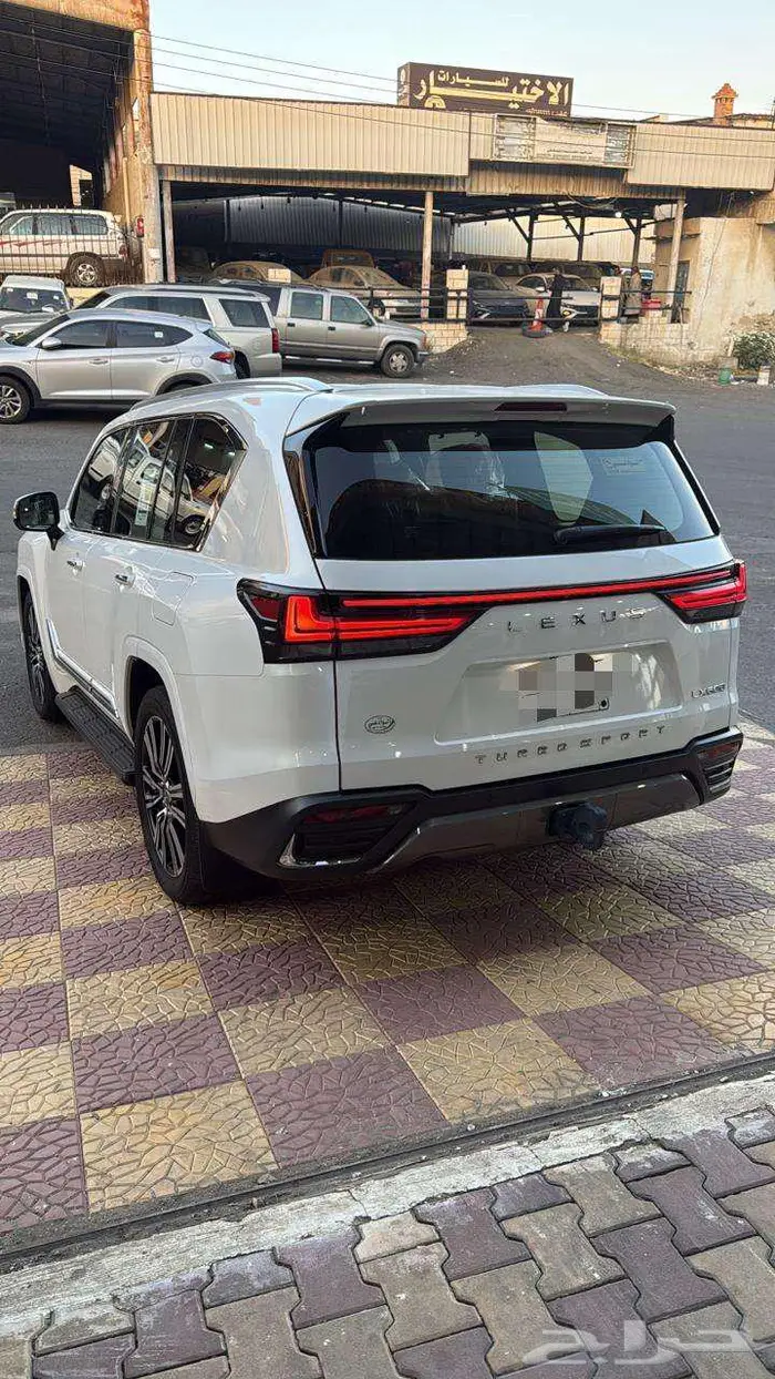 لكزس BB بريمي موديل 2024 14