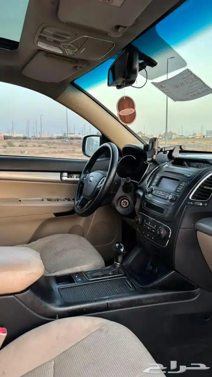 سياره كيا سونتو 2015 وصل السووم 24 الف 11