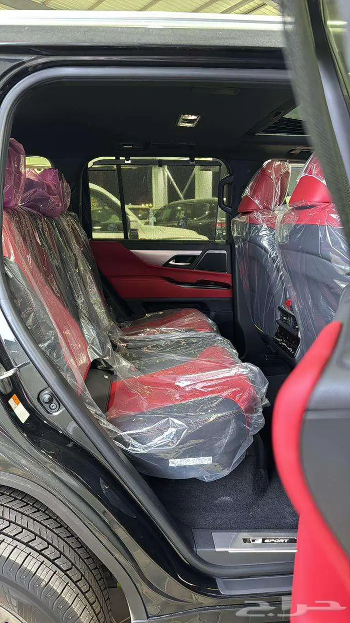 لكزس اف سبورت وارد الساير 2025 - 575000 4