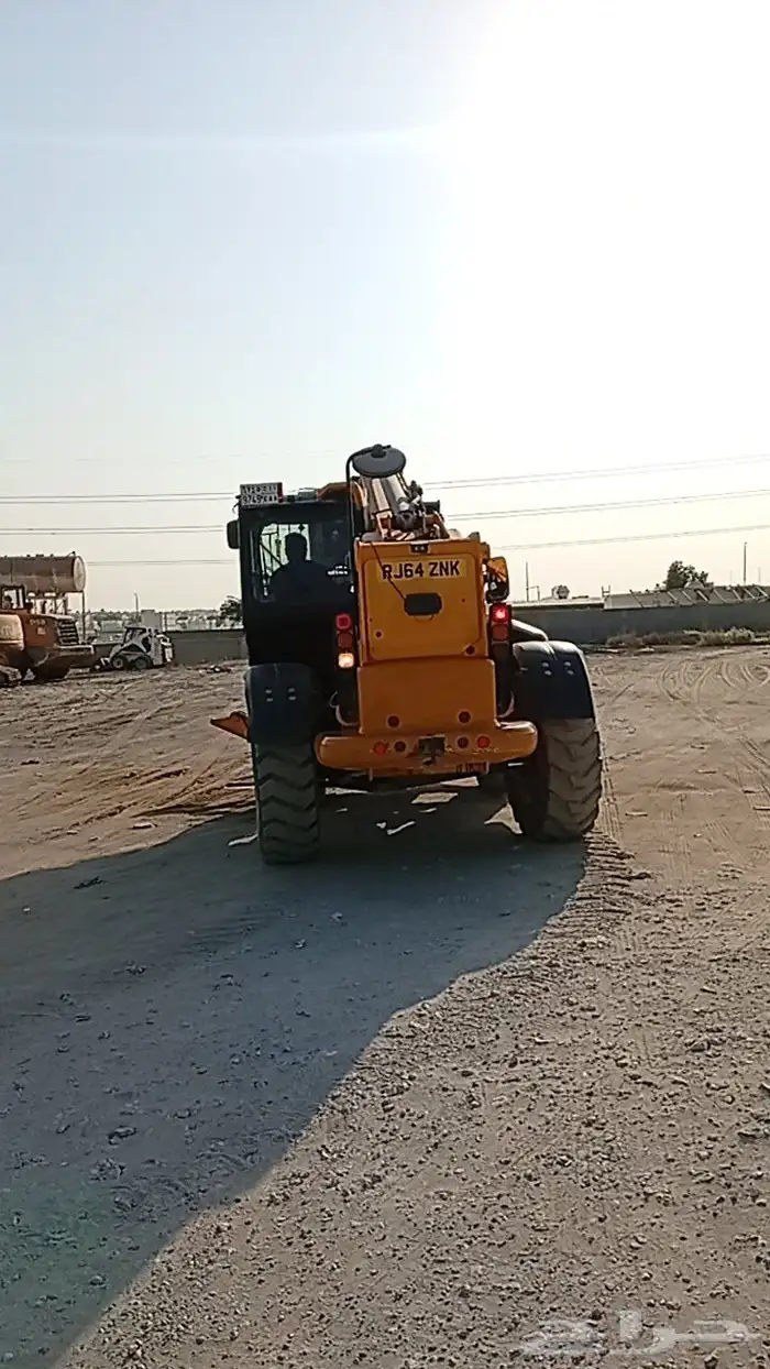 رافعه تلسكوبية JCB موديل 2015 نظيفه جدا 1