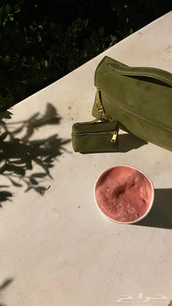 مصورة ومصممة 4