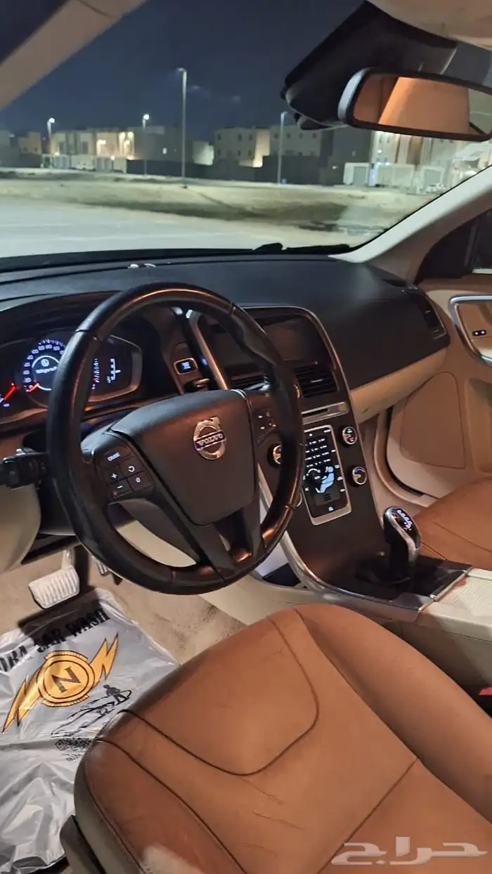 فولفو 2014 XC60 5