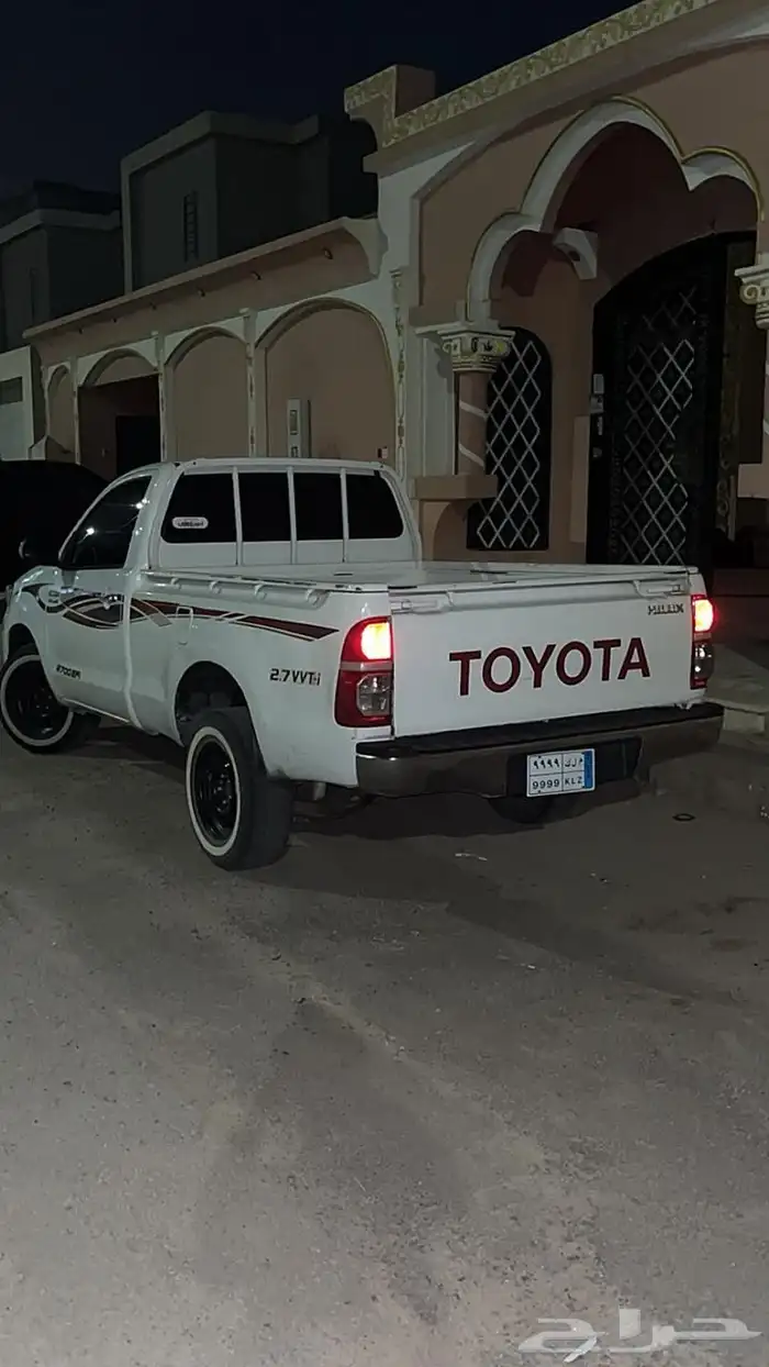 هايلوكس v8 ل - ك - ز - ز 6