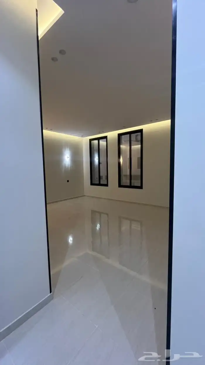 فيلا فاخره مستقله في حي الواصليه بسعر مميز 780 ألف فقط 4