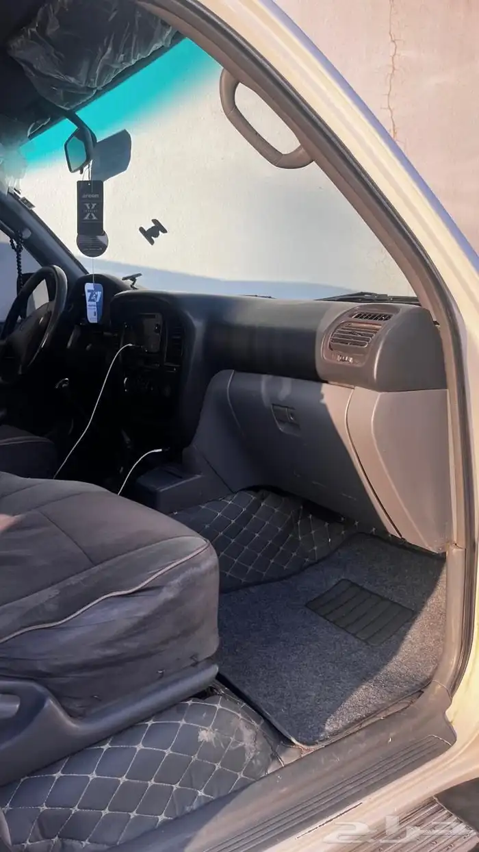 للبيع لاند 2002 GX 6