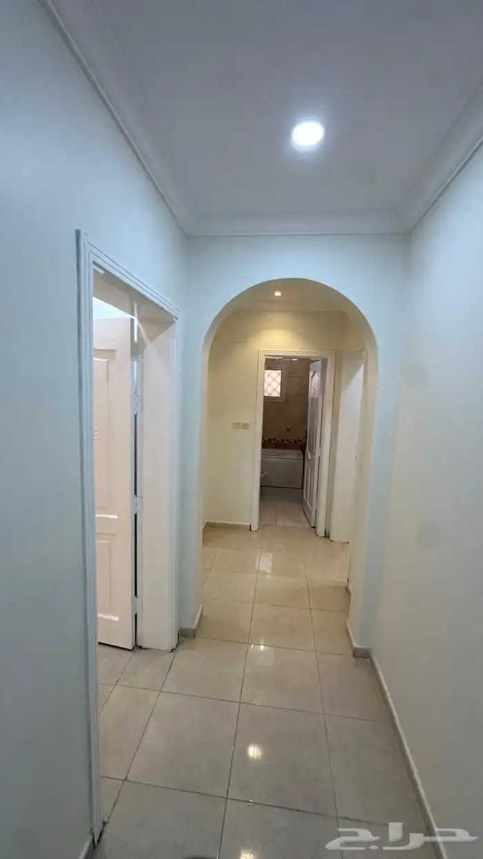 شقة للايجار في التنعيم بجوار كلية التقنيه وقاعة الروشه 17