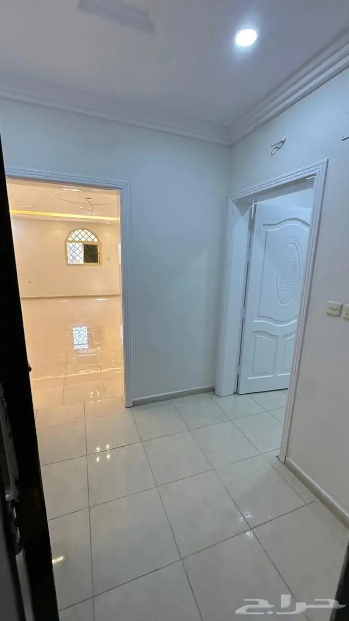 شقة للايجار في التنعيم بجوار كلية التقنيه وقاعة الروشه 6