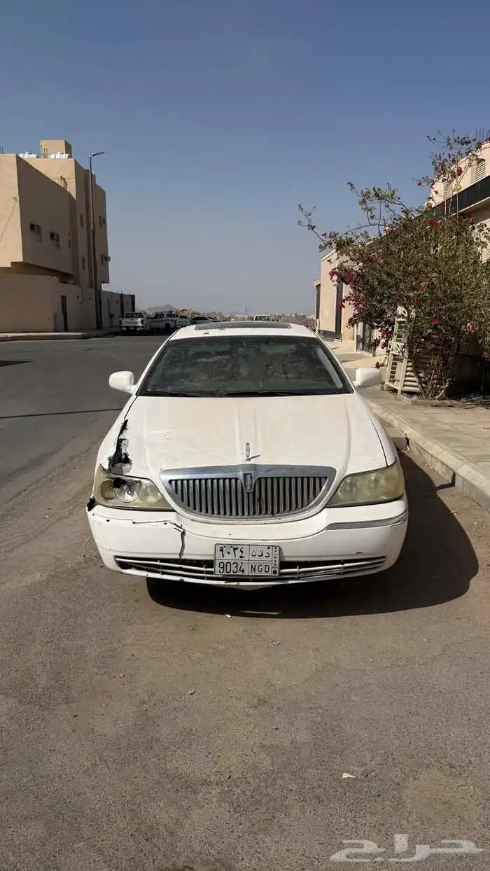 لينكون تاون كار 2006 للبيع 7