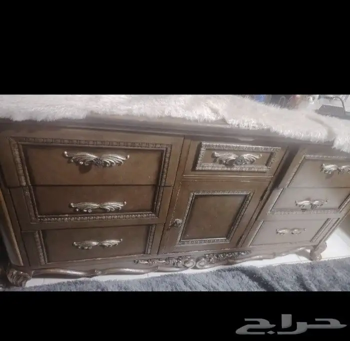 غرفه نوم للبيع بدون مرتيه 3