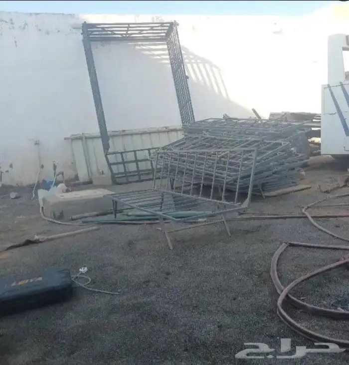 للبيع حديد حق جلسه مرتفعه لاصحاب المخيمات والاصحاب الاستراحا 0