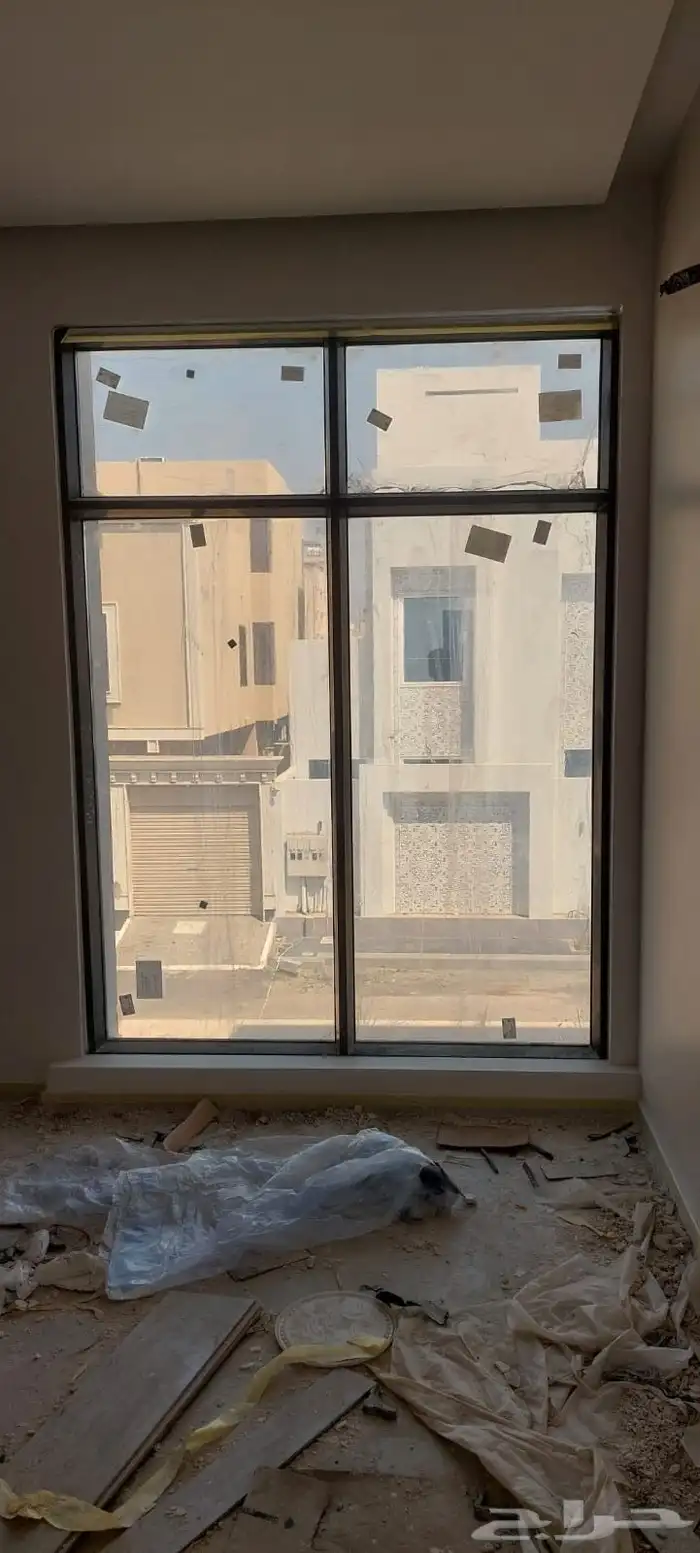 استركشر رويال سريا 7