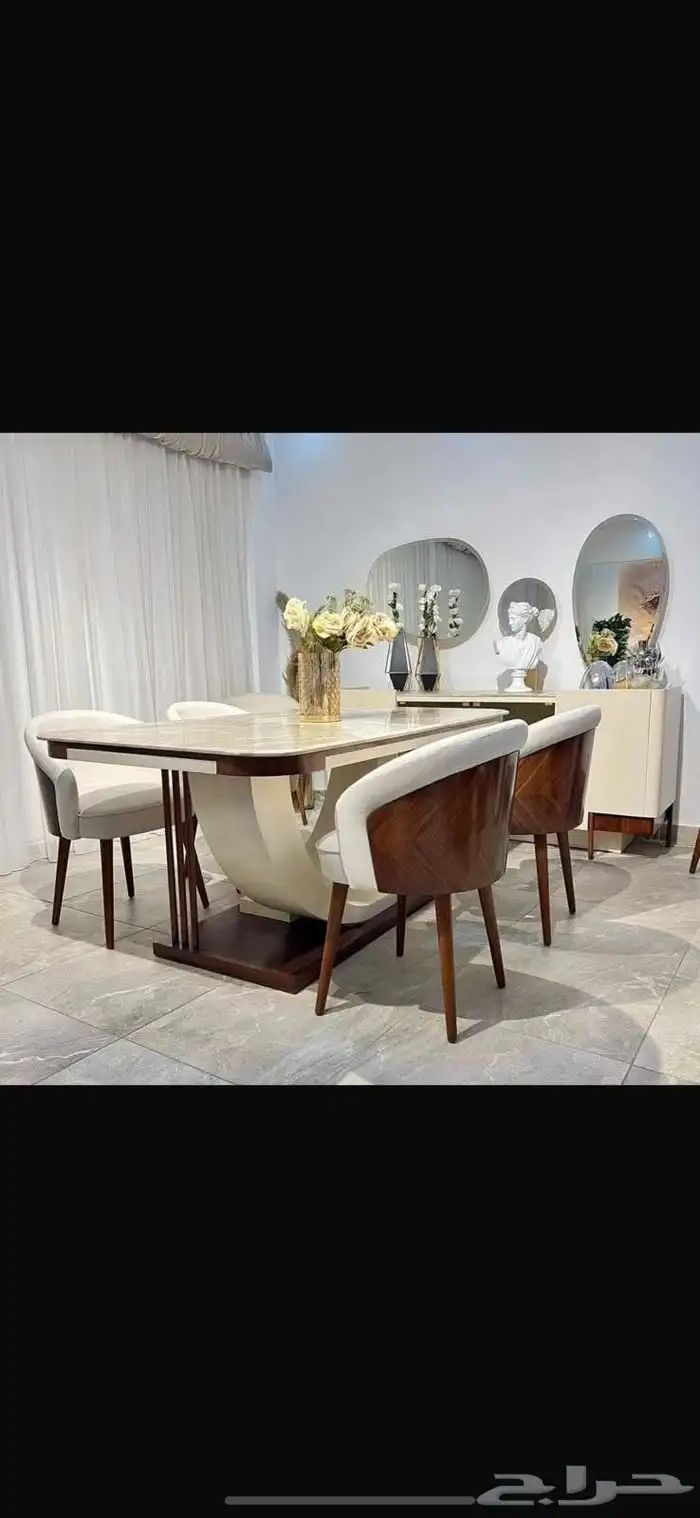 ترابيزه خشب روماني جوده عاليه ولا اروع 0