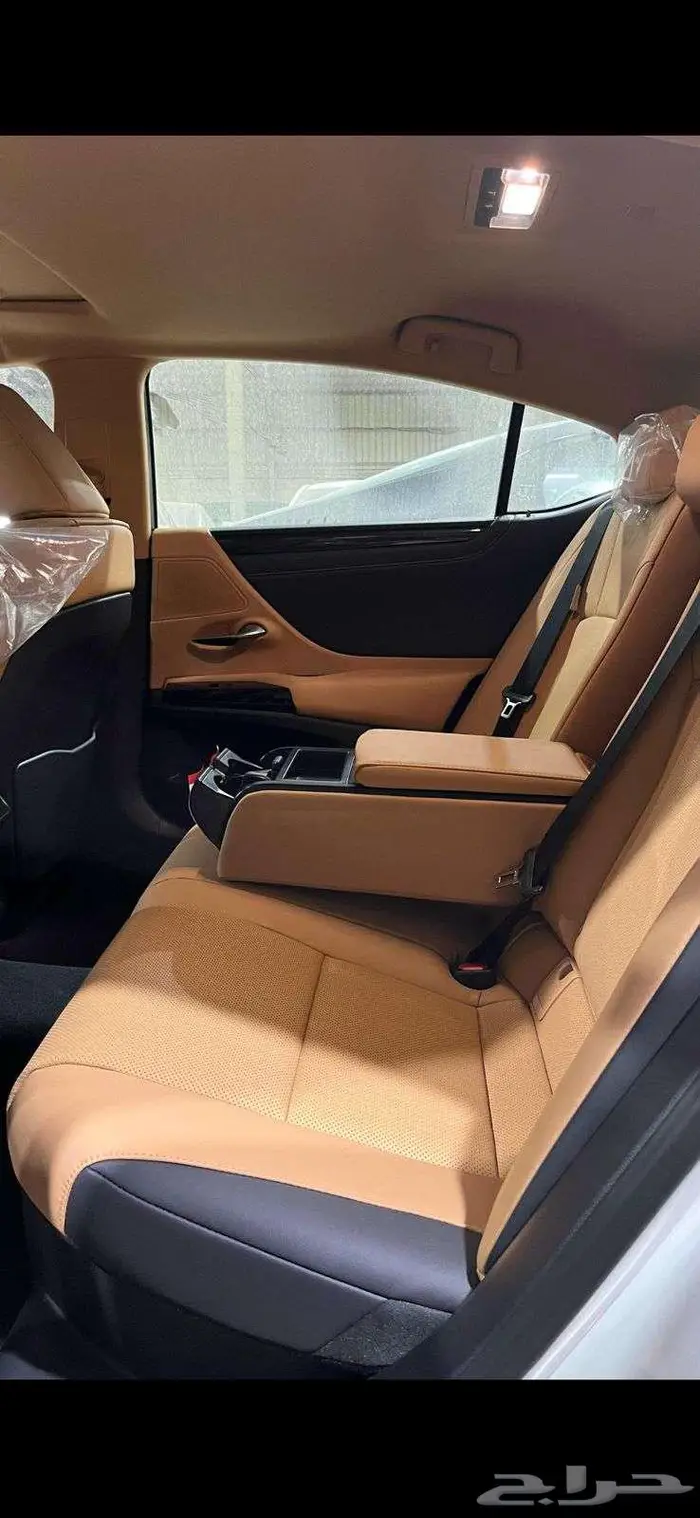 لكزس ES300H 2025 هايبرد - دفعتين 0  بدون ربح 6