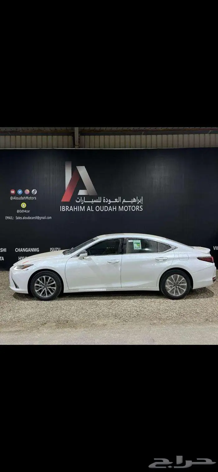 لكزس ES300H 2025 هايبرد - دفعتين 0  بدون ربح 4
