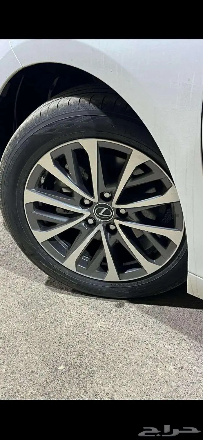 لكزس ES300H 2025 هايبرد - دفعتين 0  بدون ربح 3