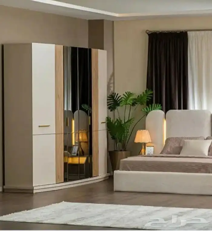 غرف نوم_ طاولات خدمه _مداخل كلاسيكية _ رفوف 1