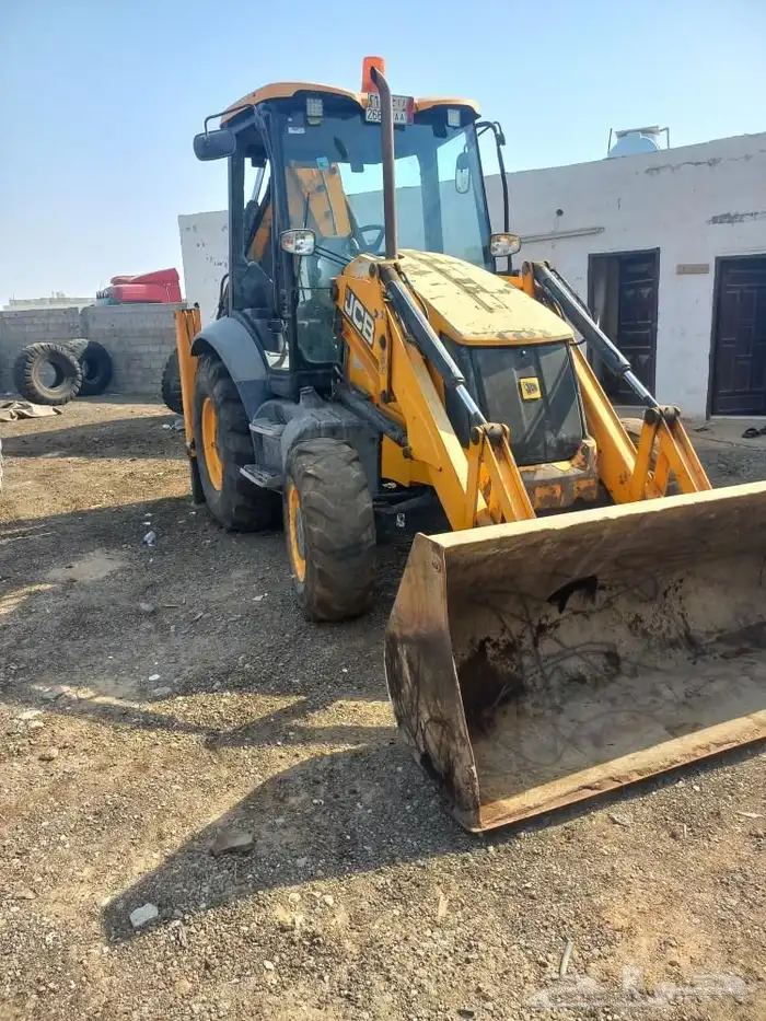 جي سي بي عرجاء للايجار في الخمره القرينيه السروريه اللؤلؤة 3