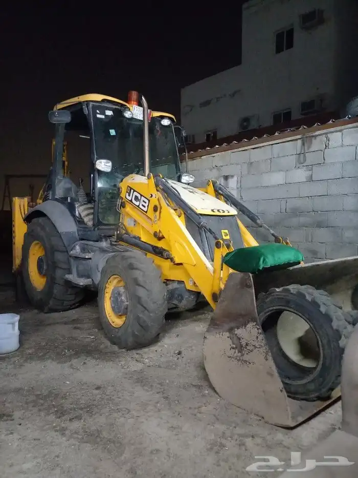 جي سي بي عرجاء للايجار في الخمره القرينيه السروريه اللؤلؤة 1