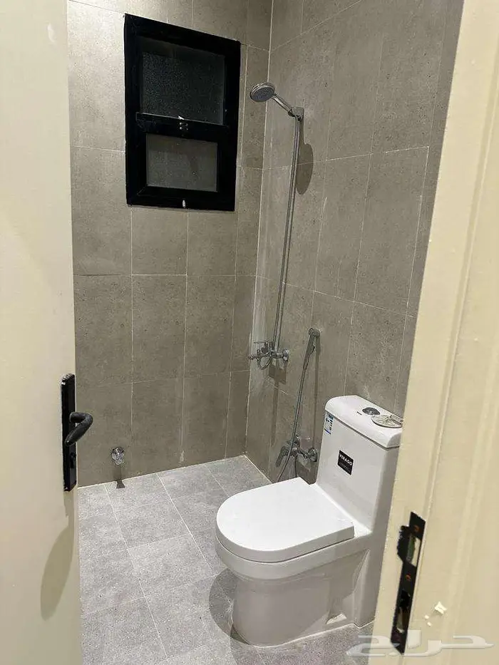 فيلا للايجار مميزة في ضاحية نمار 375م2 10