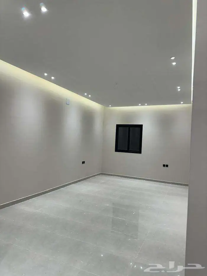 فيلا للايجار مميزة في ضاحية نمار 375م2 2