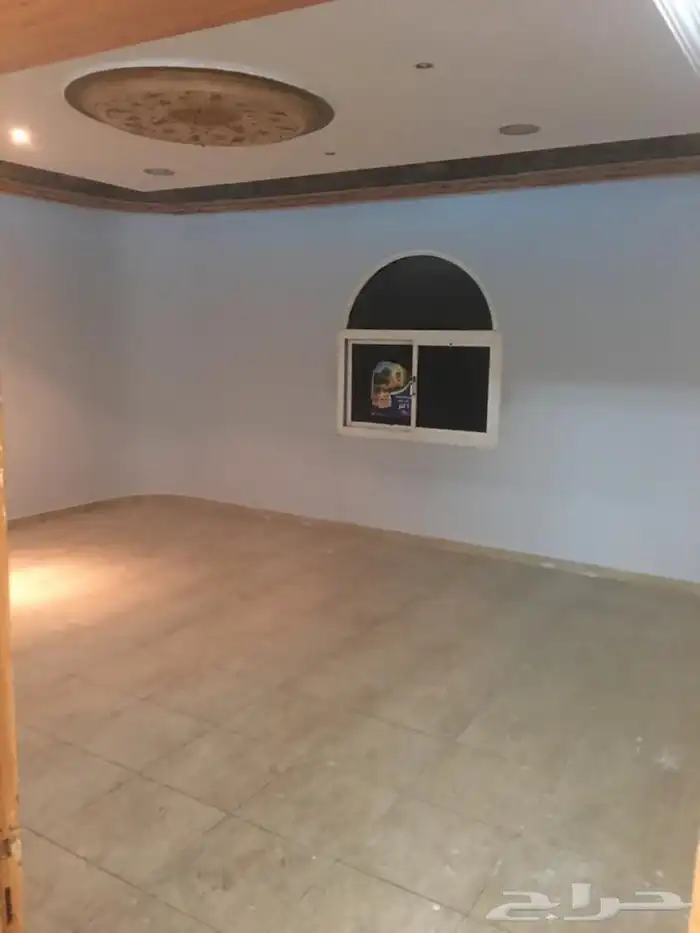 شقة من غرفتين وصاله للايجار عزاب فقط 2