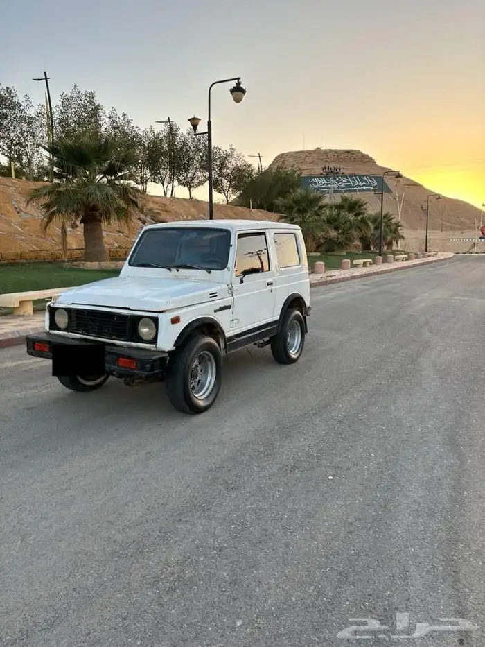 سوزوكي ساموراي 0