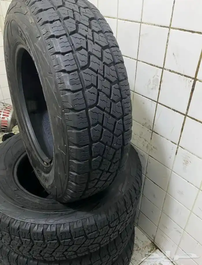 نعرض لكم كفرات نص حجري مقاس 245 75 17 1