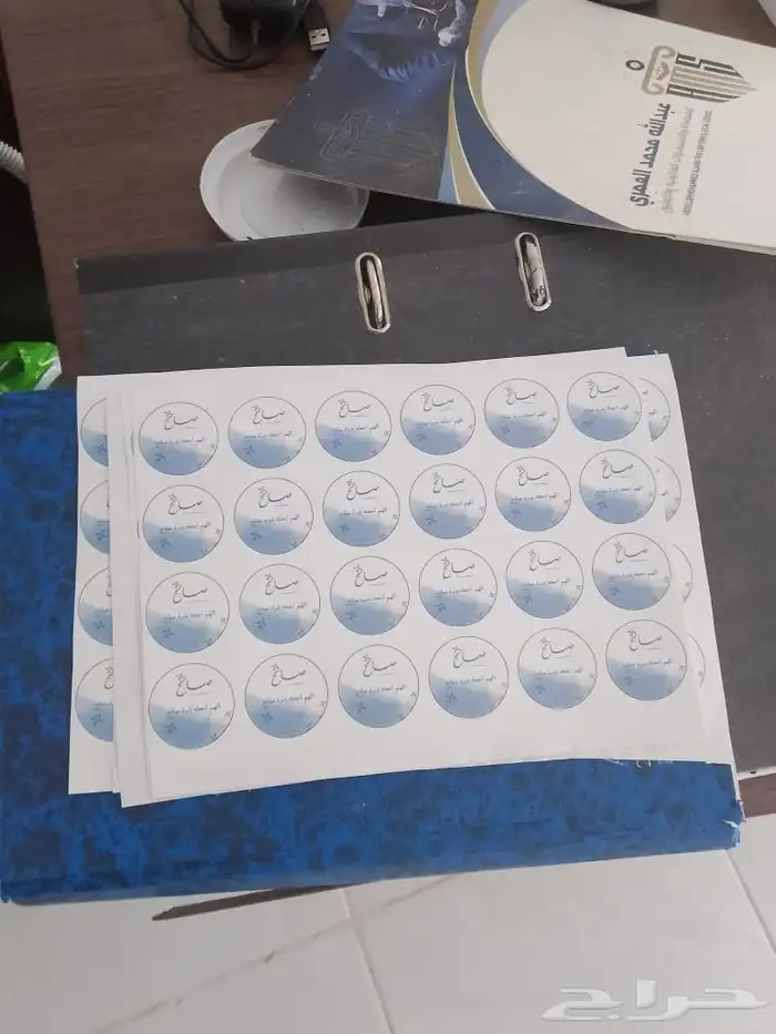 تركيب لوحات محلات مطاعم حروف بارزه مضيئة طباعة بنر استيكرات 7