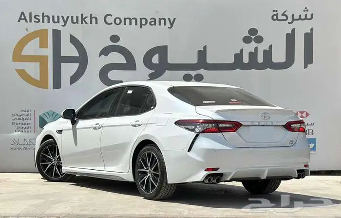 تويوتا كامري SE 2023 5