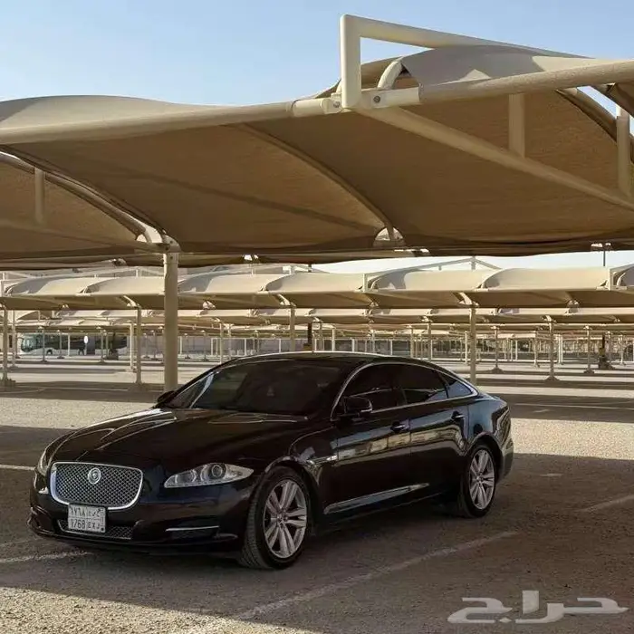 2014 Jaguar XJ 3