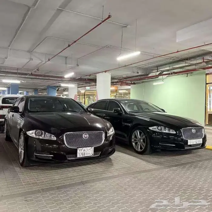 2014 Jaguar XJ 4
