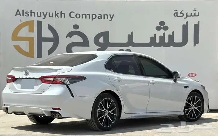 تويوتا كامري SE 2023 3