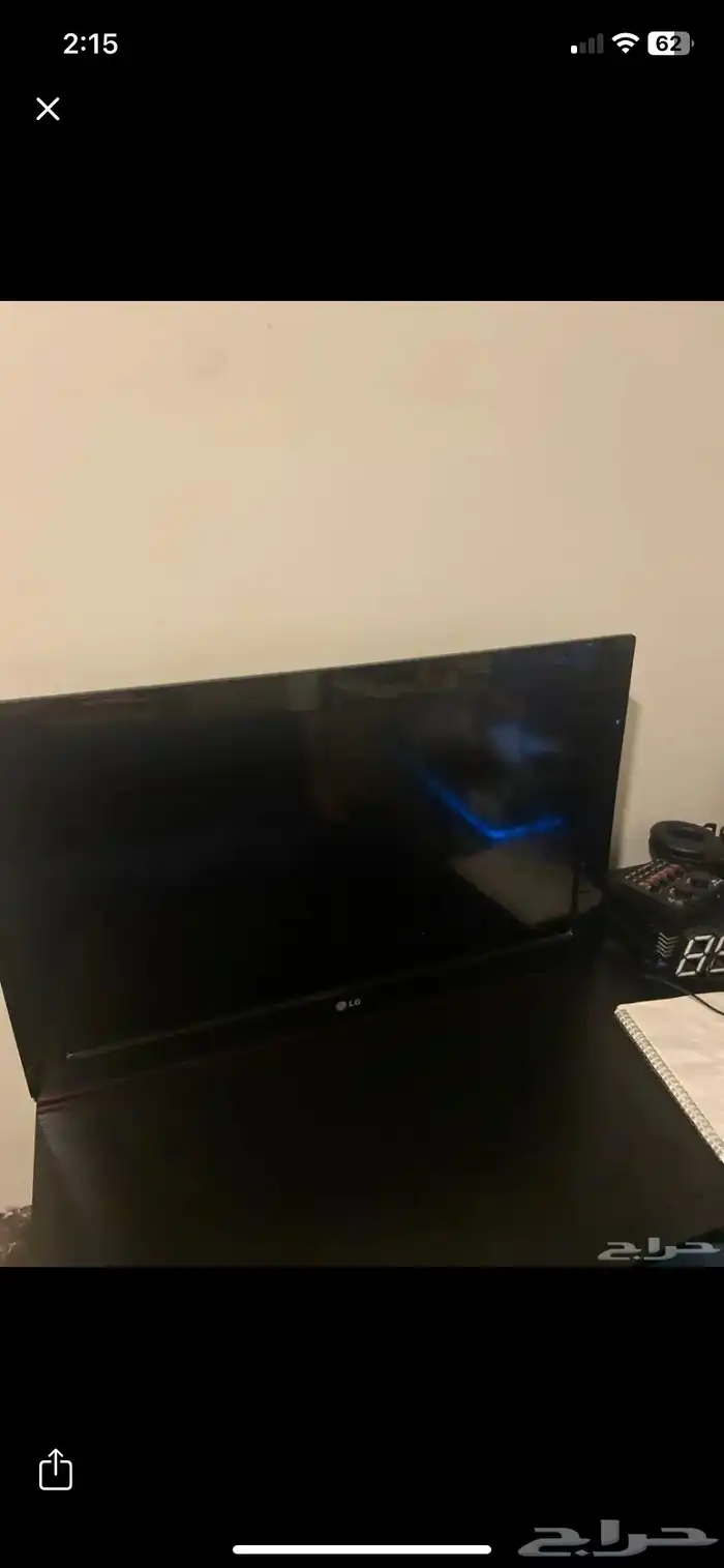 شاشه LG 32 بوصه سليمه لكن فيها خذوش بسيطه 0