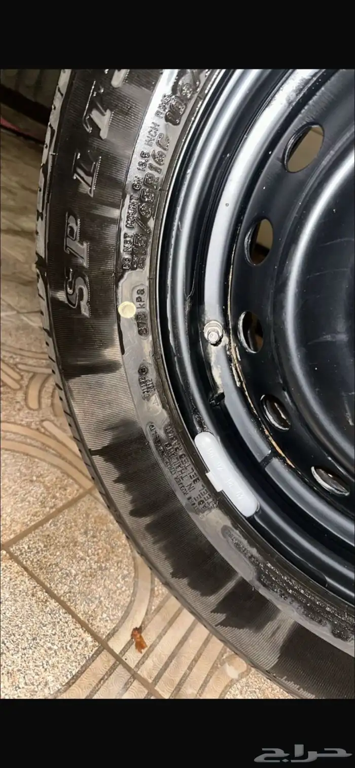 للبيع جنط هايلكس مع الكفر 1