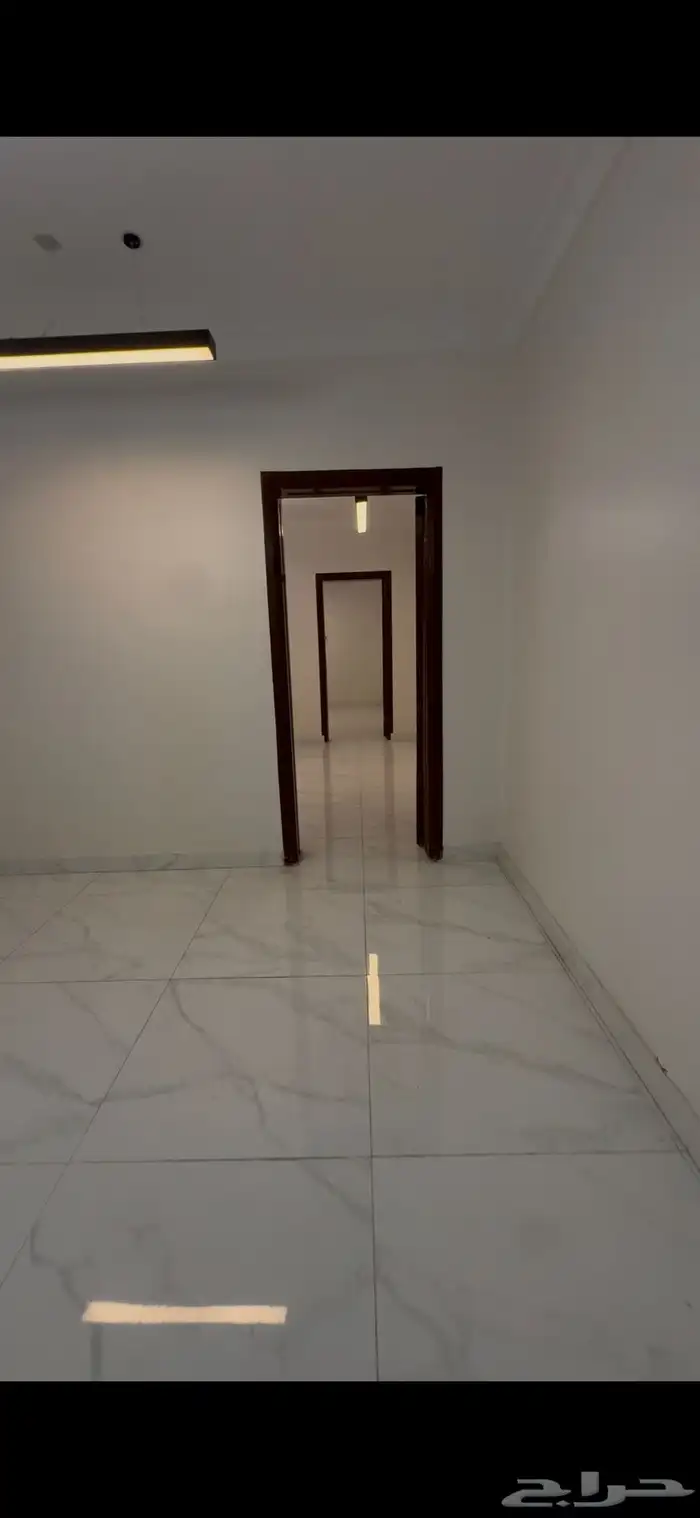 للإيجار شقة مجددة بالكامل في تبوك 2